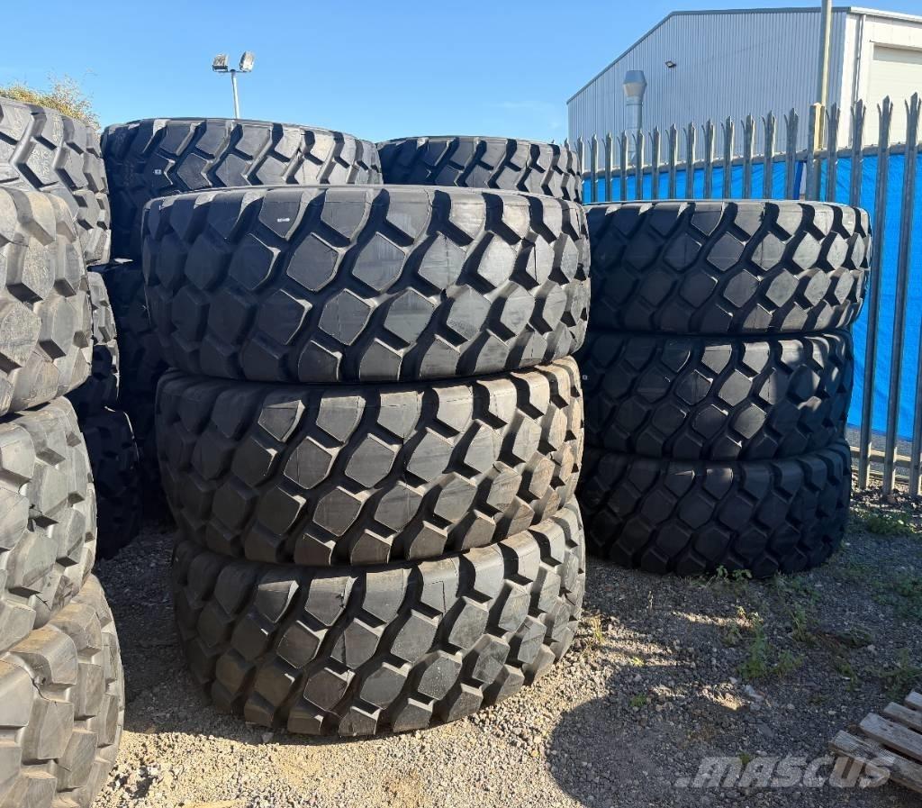 Aeolus 23.5R25 L4 Banden, wielen en velgen