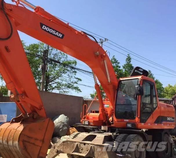 Doosan DH210W-7 Wielgraafmachines