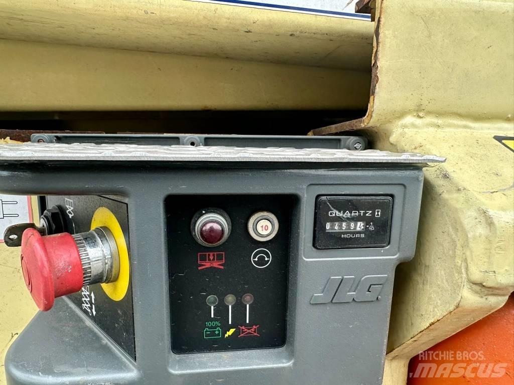 JLG 3246 ES Schaarhoogwerkers