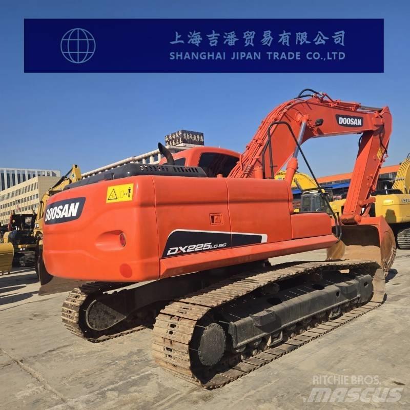 Doosan DX 225 Rupsgraafmachines