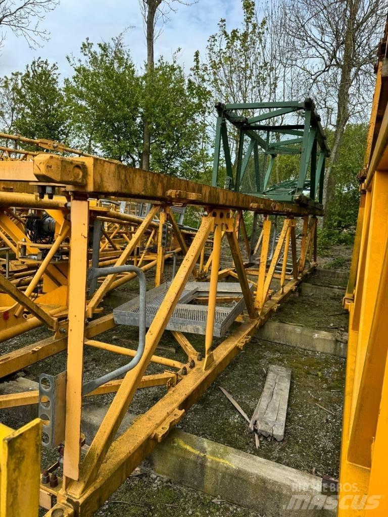 Potain MD 238 A Torenkranen
