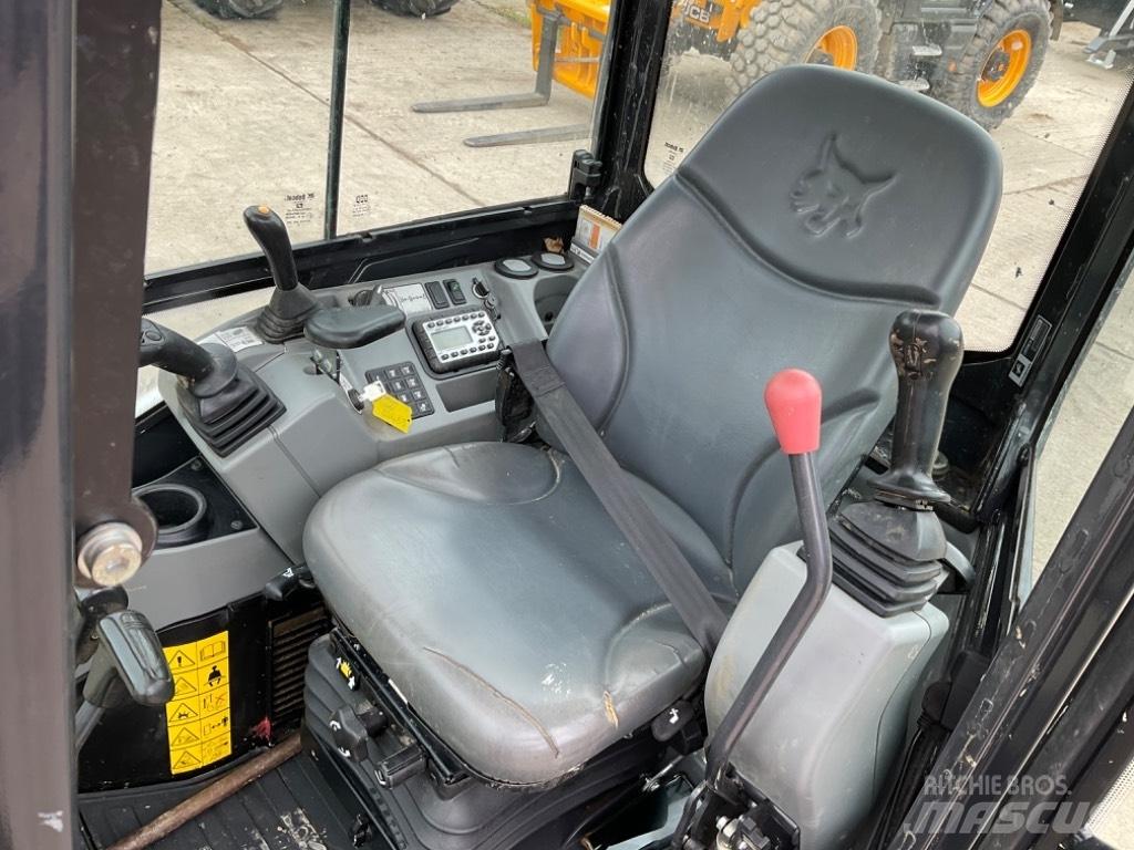 Bobcat E 27 Minigraafmachines < 7t