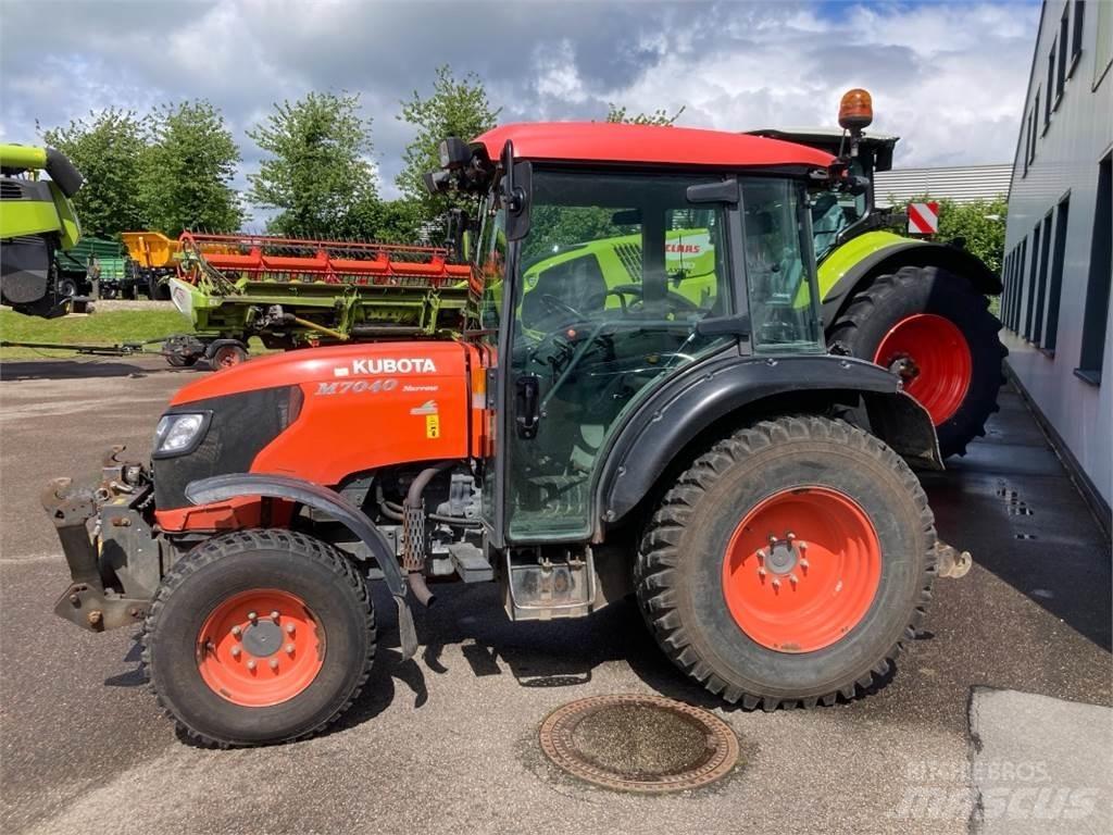 Kubota M7040 Compacttrekkers