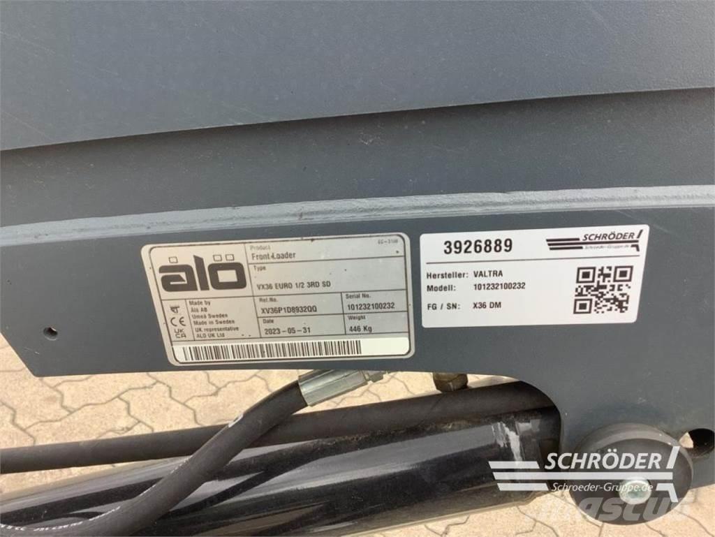 Valtra X36 DM Voorladers en gravers