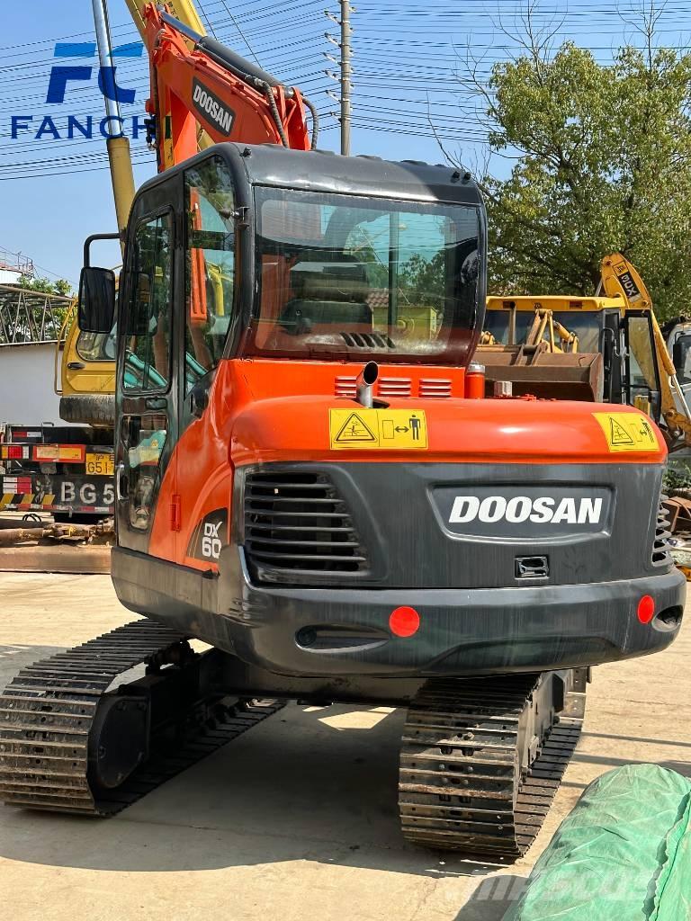 Doosan DX 60-9 C Rupsgraafmachines