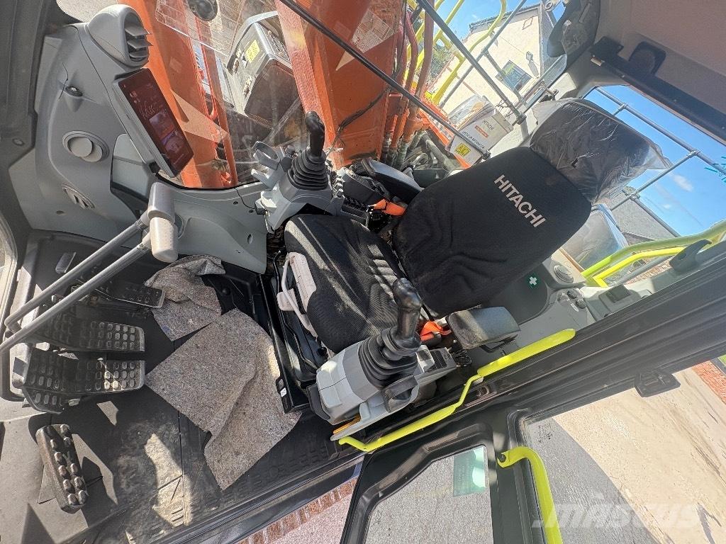 Hitachi ZX 210 LC-7 Rupsgraafmachines