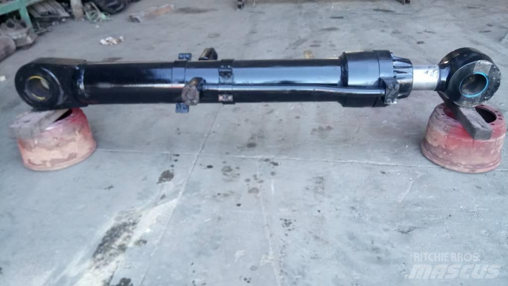 CAT 385 Hydraulics