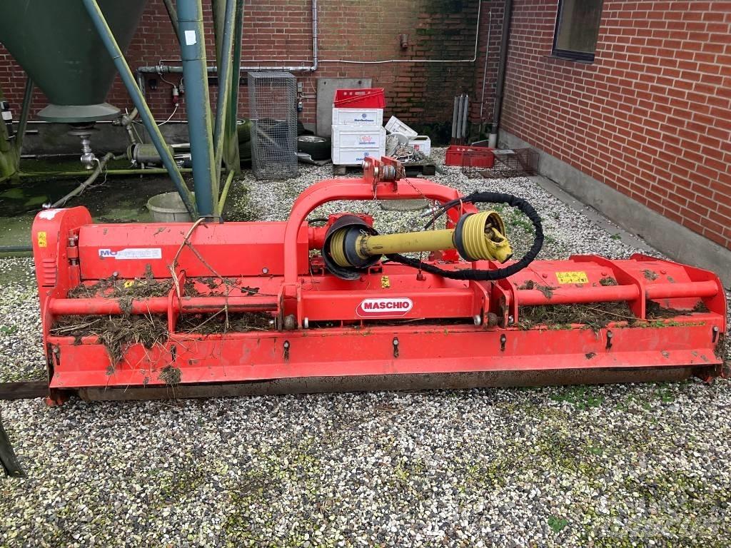 Maschio Bisonte 300 Maaiers
