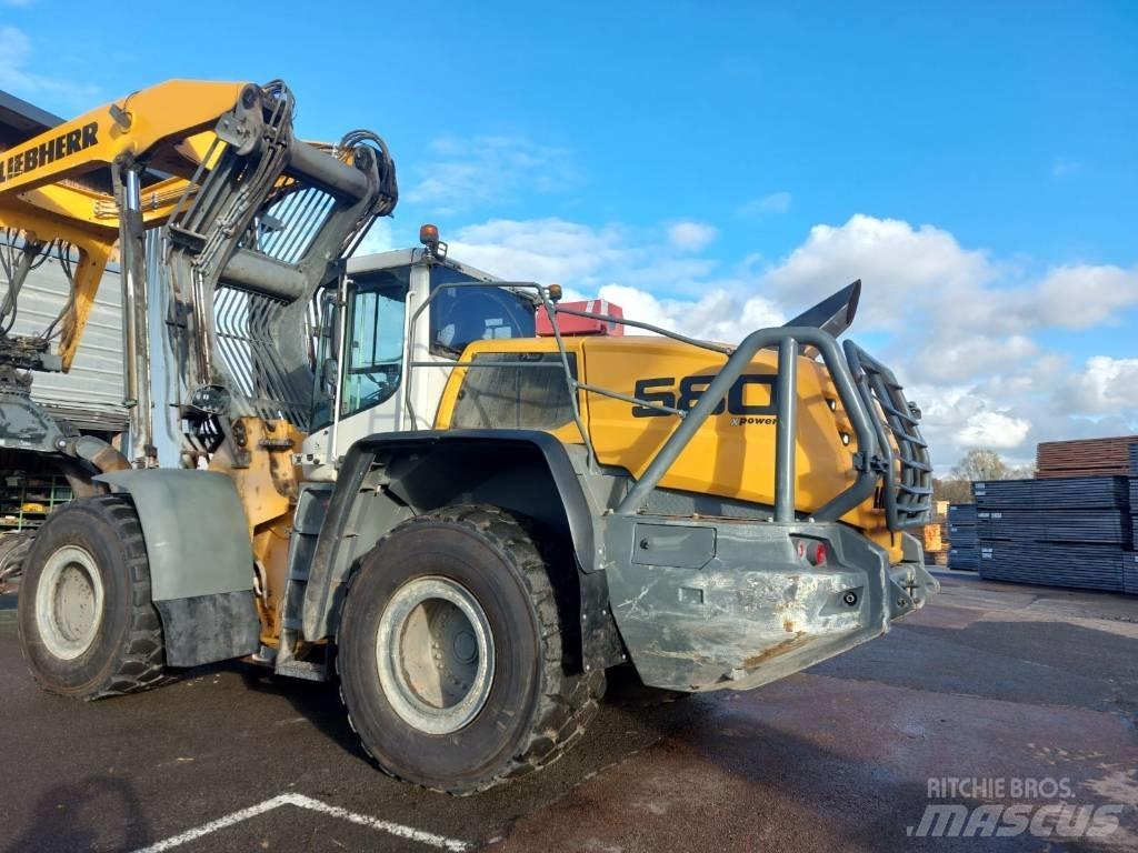  lLIEBHERR 580 Boomstamladers