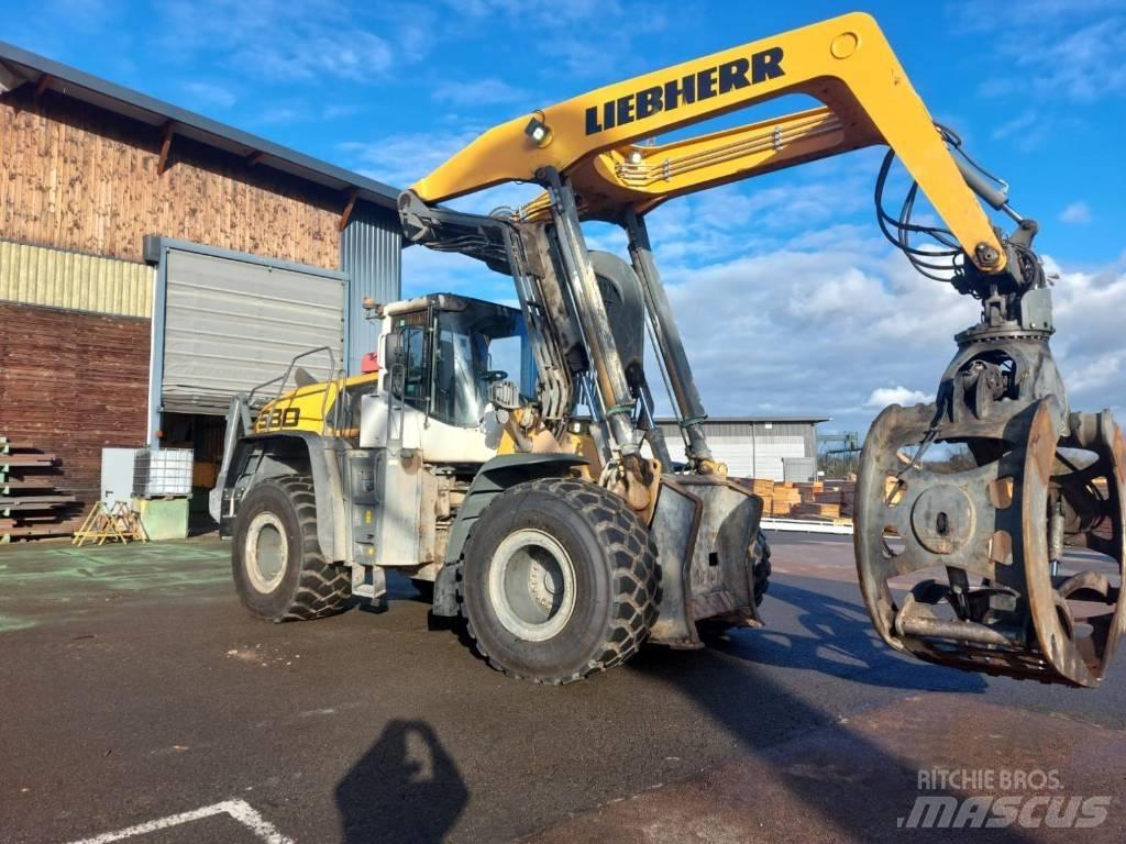  lLIEBHERR 580 Boomstamladers