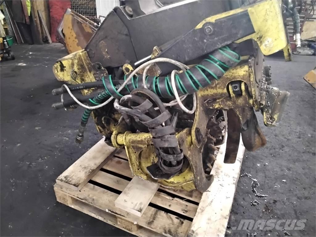 John Deere H415 Boomvelkoppen