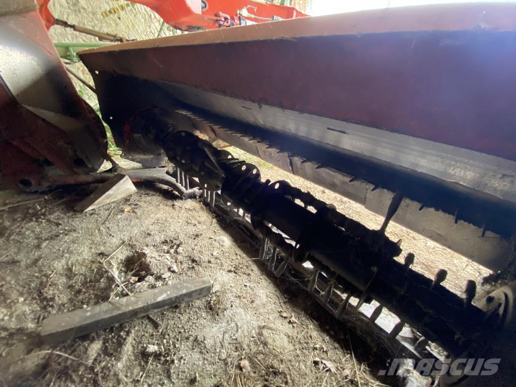 Kuhn FC303GL Gemonteerde en gesleepte maaiers