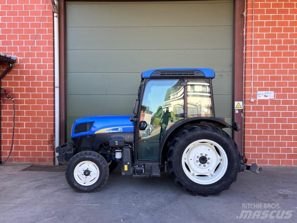 New Holland T4030F Tractoren