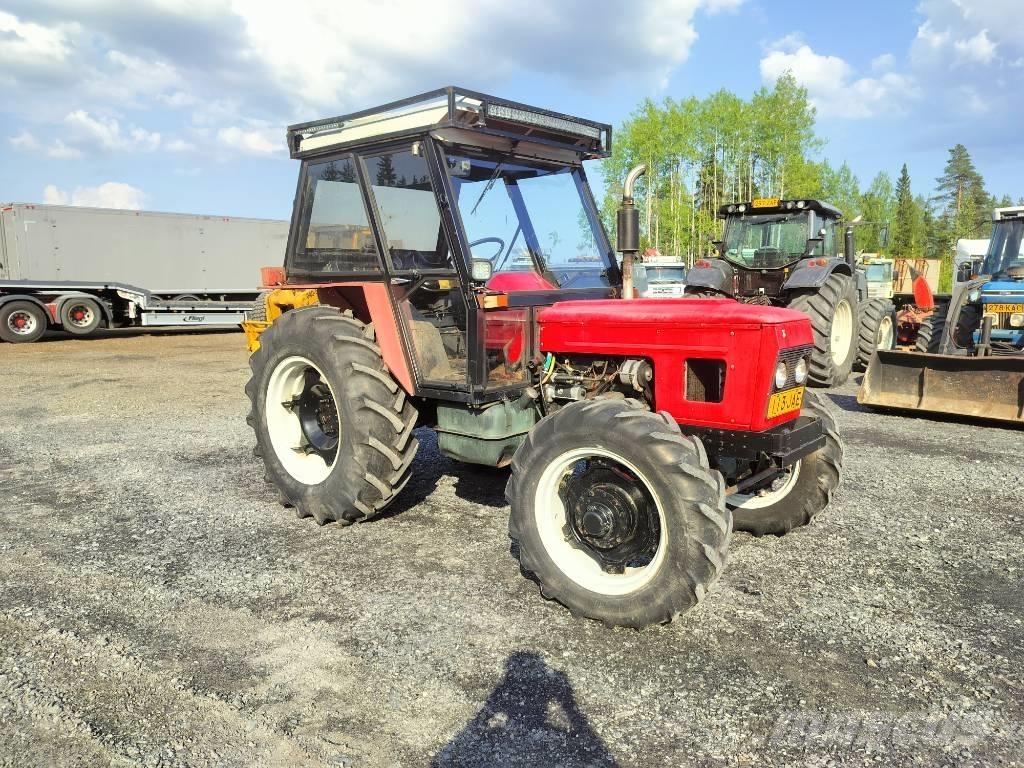Zetor 6045/7011 Tractoren