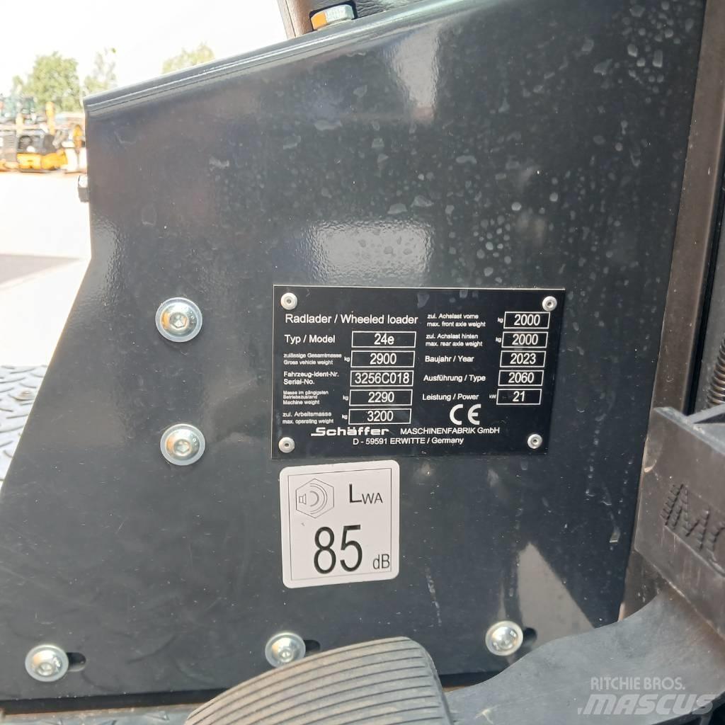 Schäffer Lader 24e Schrankladers