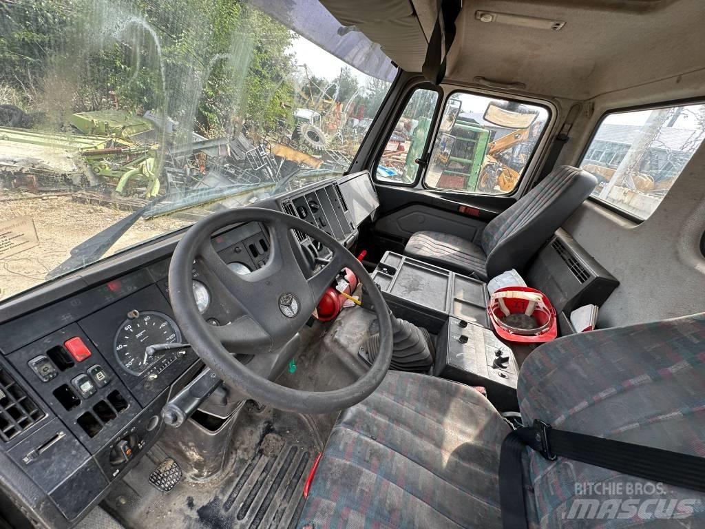 Mercedes-Benz 2531 Vlakke laadvloer met kraan