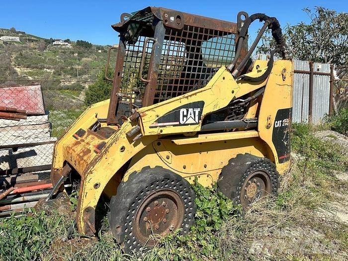 CAT 248 Miniladers