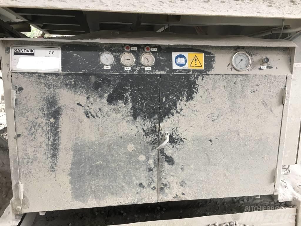 Sandvik CH 440 Zeefinstallatie