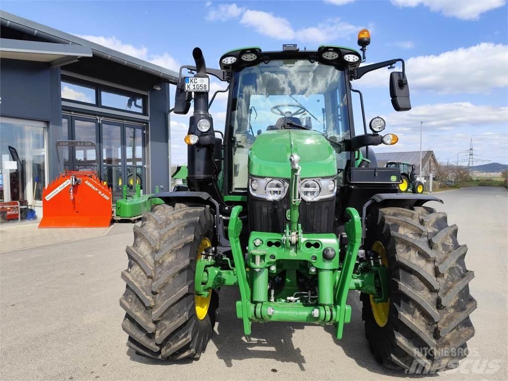 John Deere 6100M Tractoren