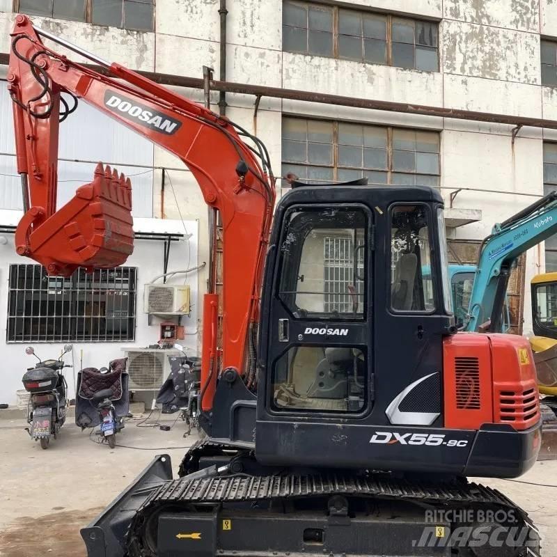Doosan DX55-9C Rupsgraafmachines