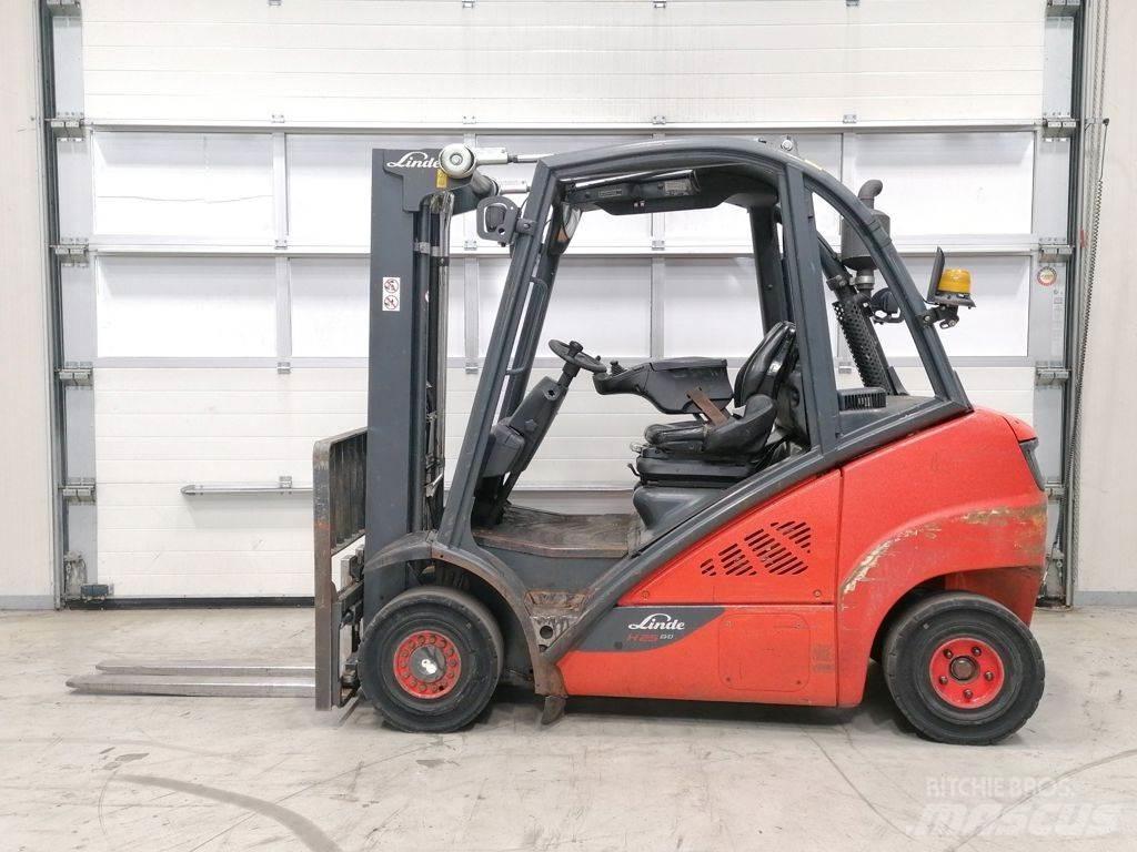 Linde H25D-02 Diesel heftrucks