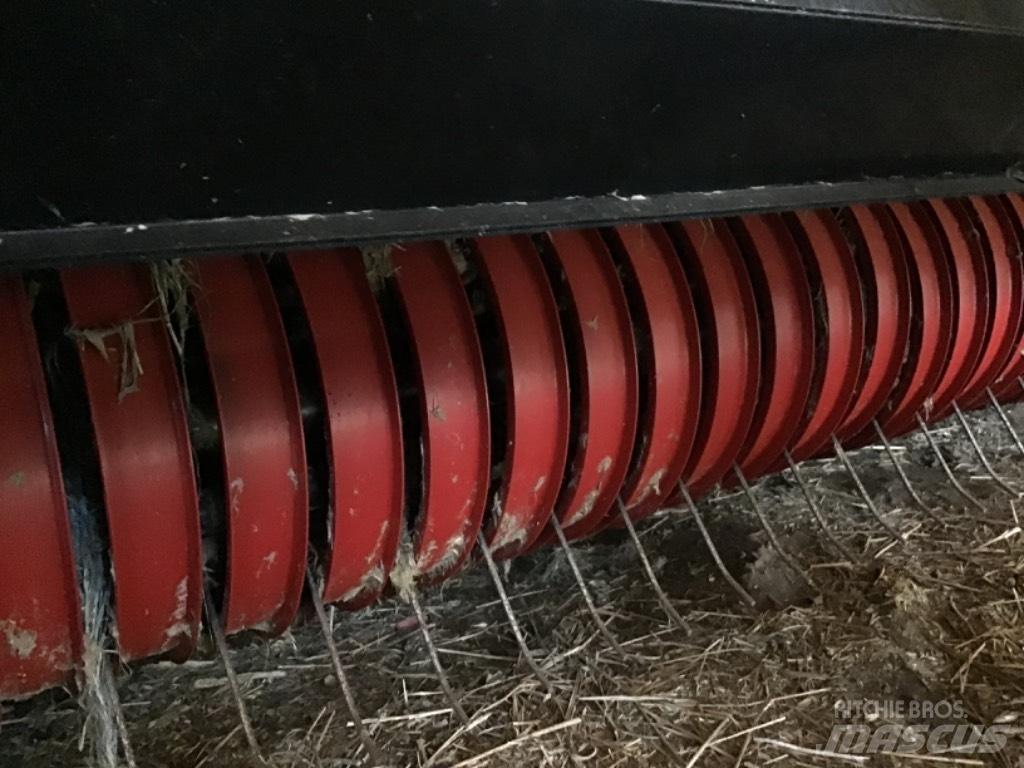 CASE 344 Ronde-balenpersen