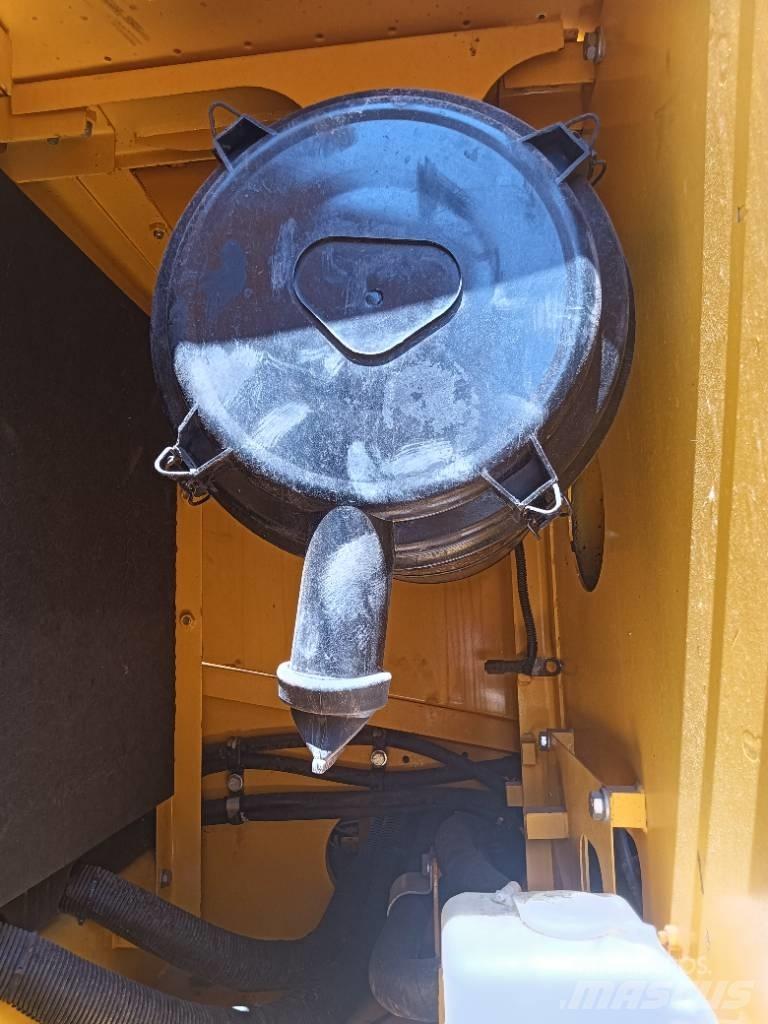 Komatsu PC 220 Rupsgraafmachines