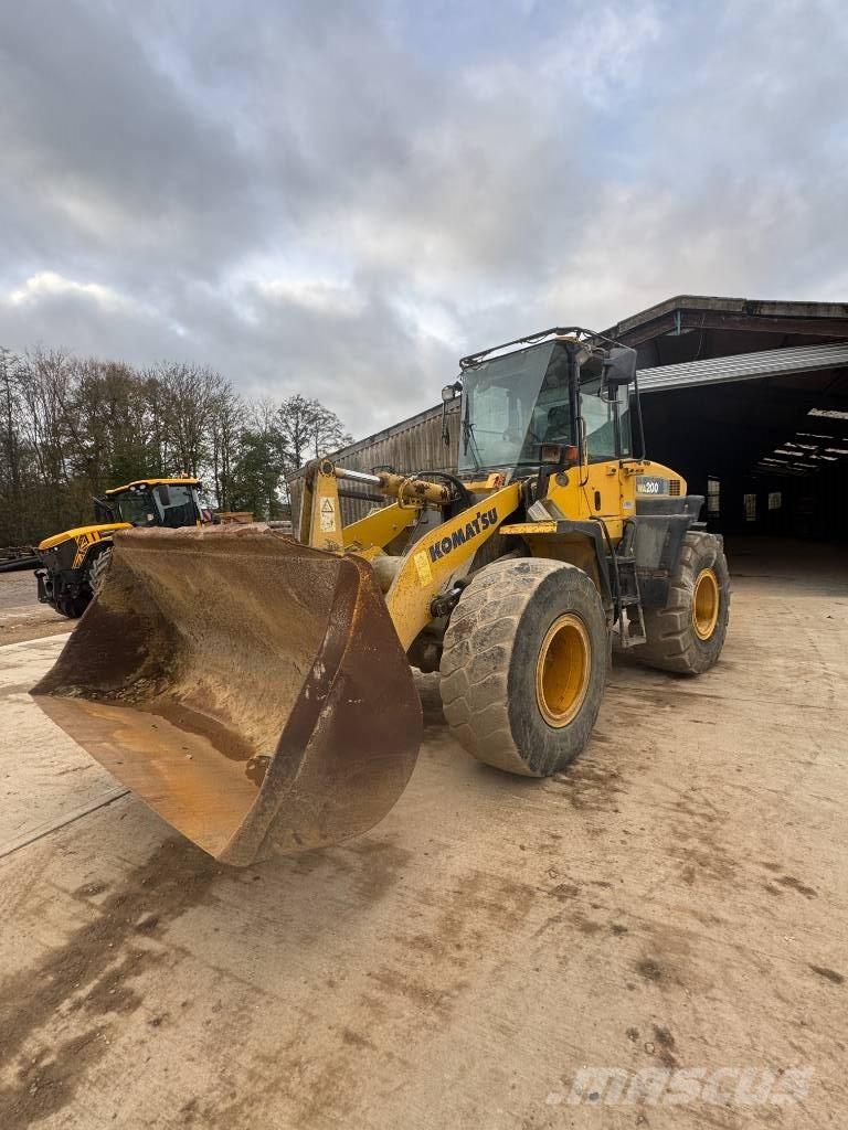 Komatsu WA 200-5 Wielladers