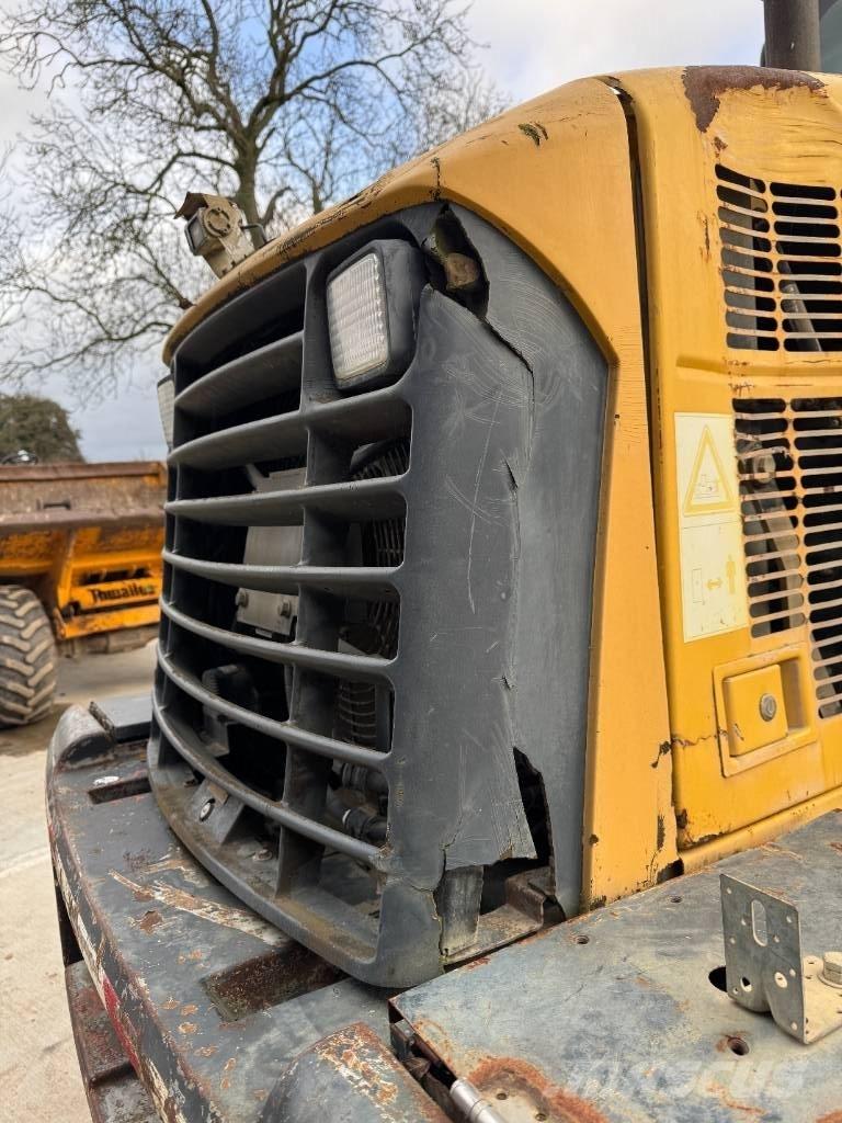 Komatsu WA 200-5 Wielladers