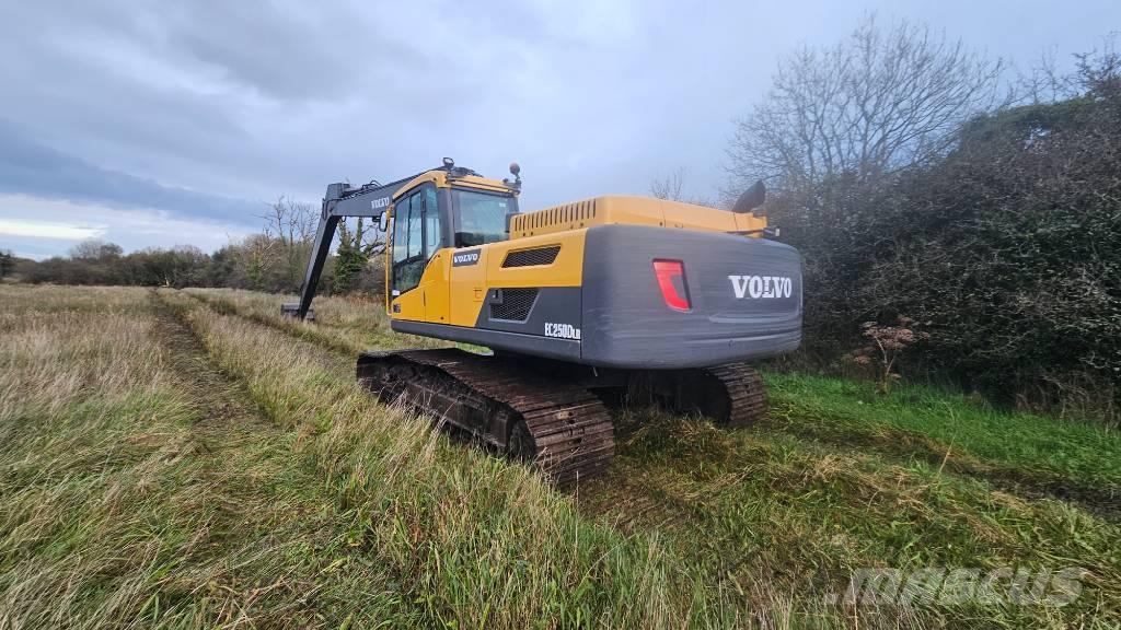Volvo EC 250 D LR Rupsgraafmachines