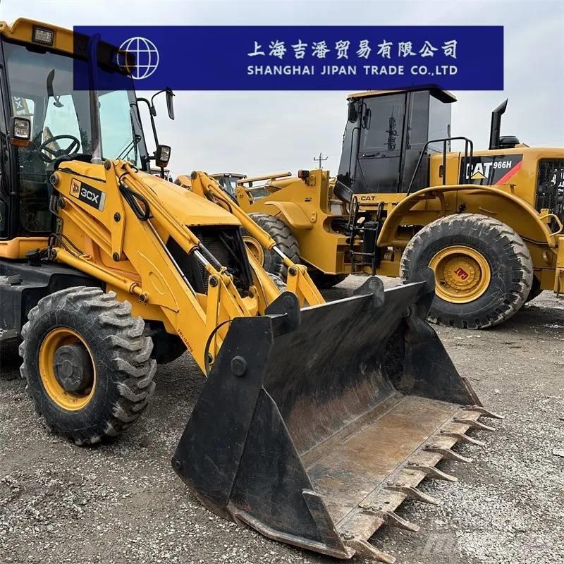 JCB 3 CX Wielladers