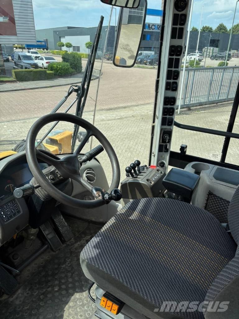 Volvo L 70 F Wielladers