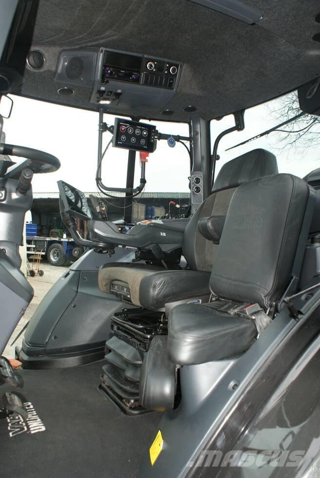Valtra T 255 Versu Tractoren