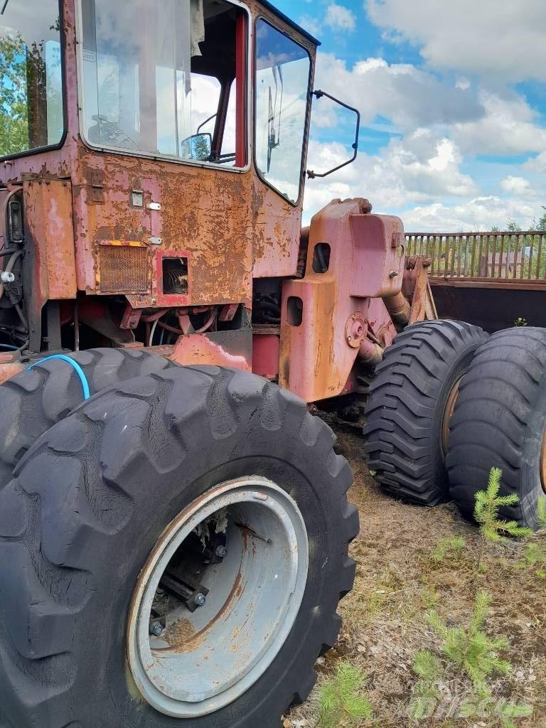 Valmet 1200 Wielladers