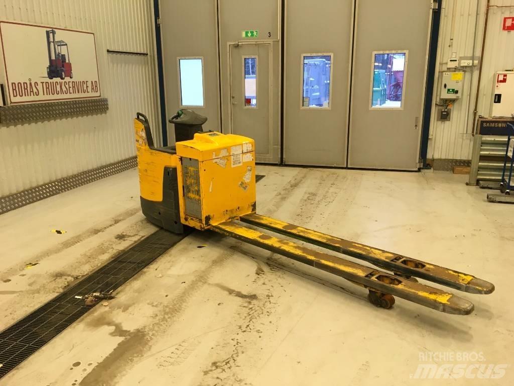 Jungheinrich ERE 225 Electro-pallettrucks