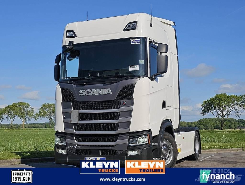 Scania S450 Trekkers
