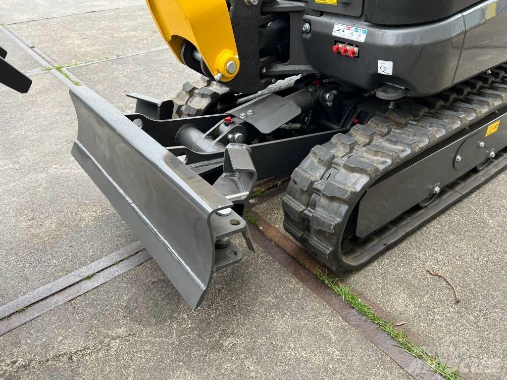 New Holland E 14 D Minigraafmachines < 7t