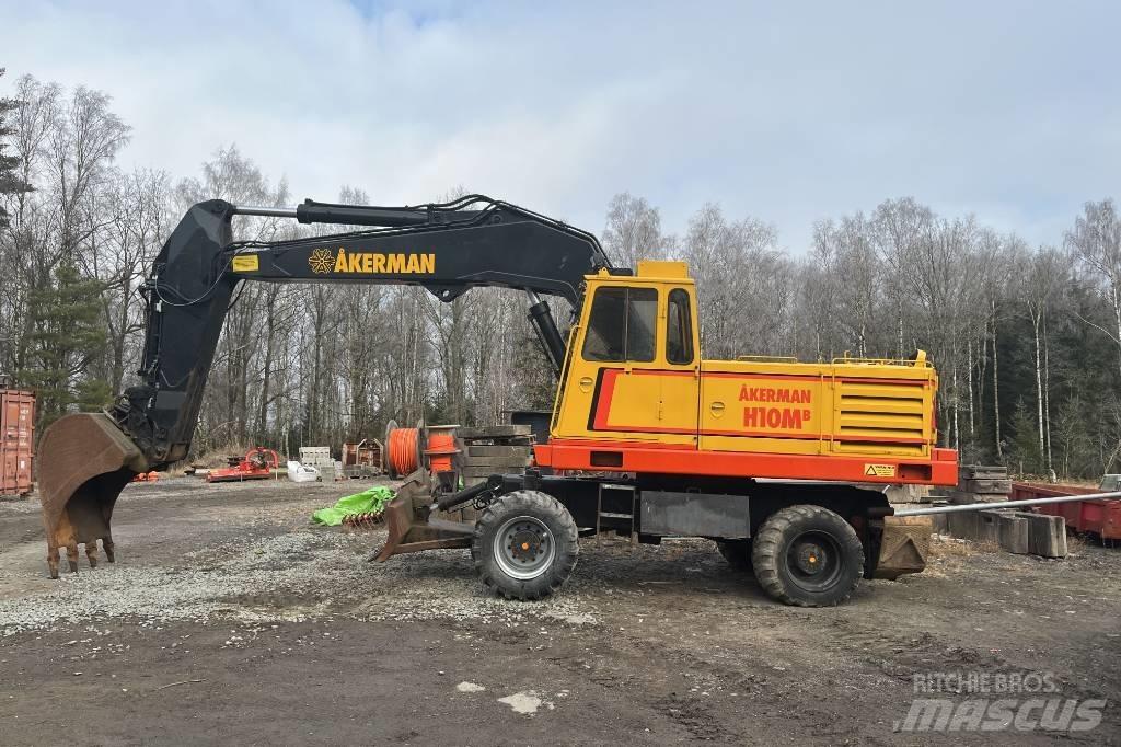 Åkerman H 10 M B Wielgraafmachines