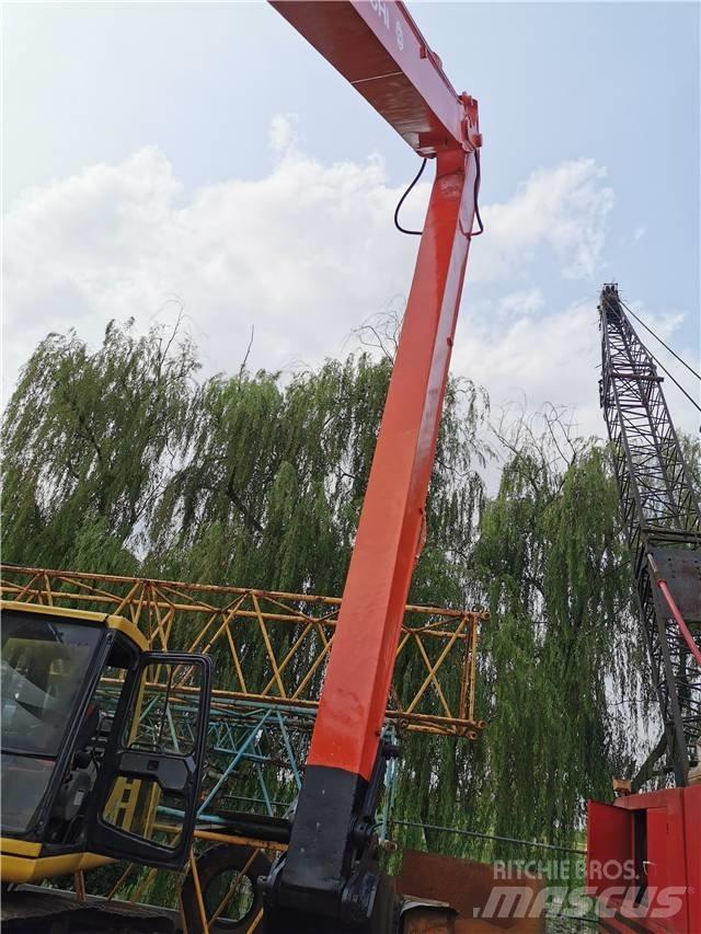Hitachi EX 220 LC Rupsgraafmachines