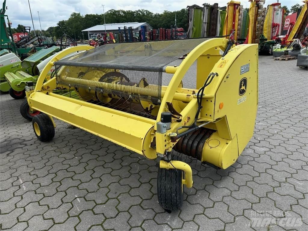 John Deere 630 C Hooi en voedermachine accessoires