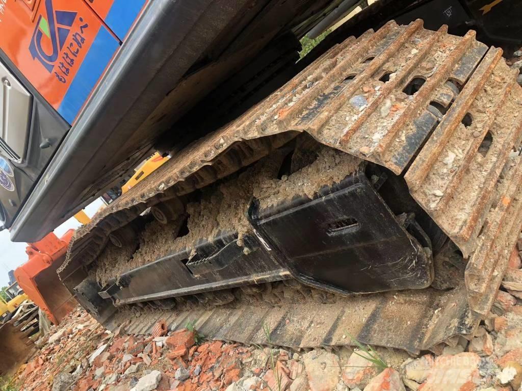 Hitachi ZX 210 Rupsgraafmachines