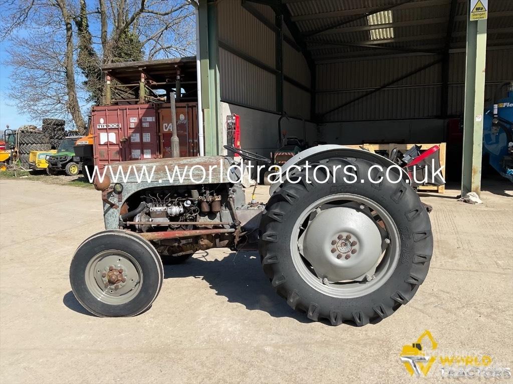 Ferguson TRACTOR Tractoren