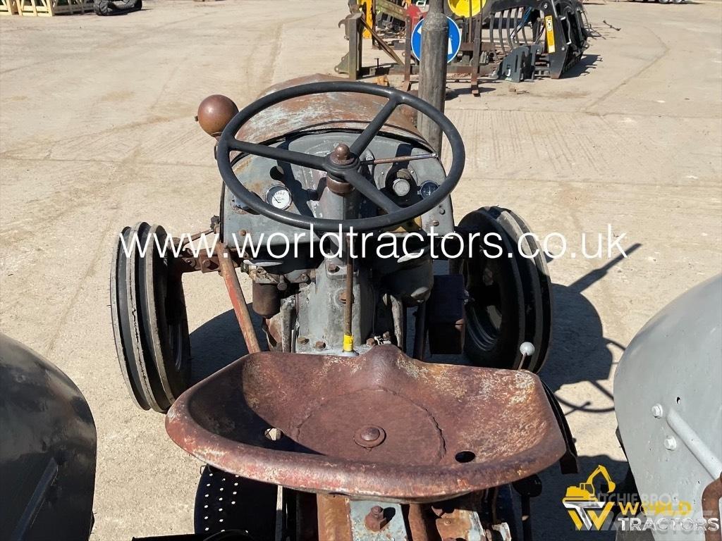 Ferguson TRACTOR Tractoren