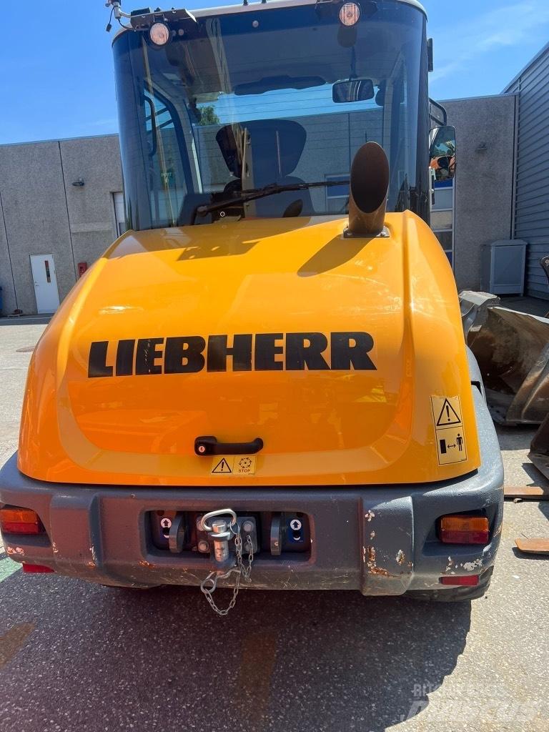 Liebherr L 506 Wielladers