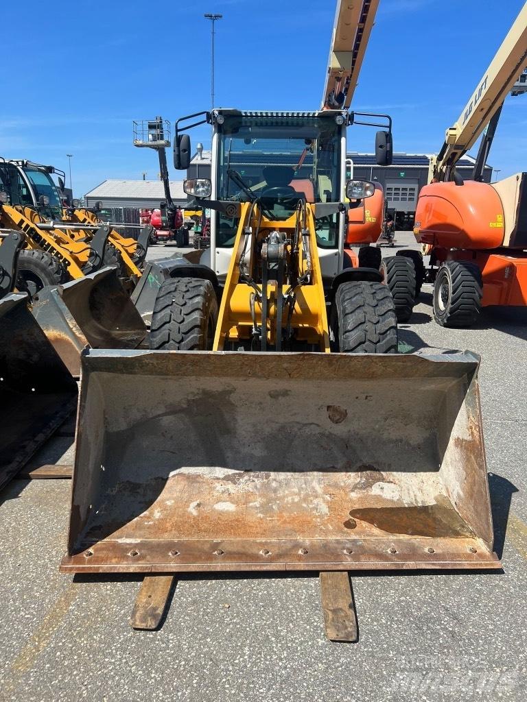 Liebherr L 506 Wielladers