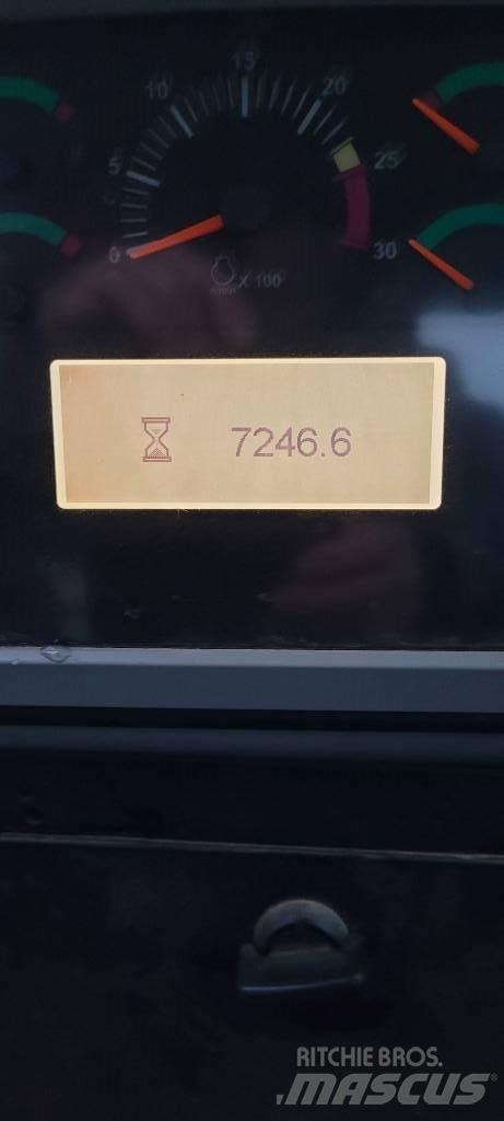 CAT D7E Rupsdozers