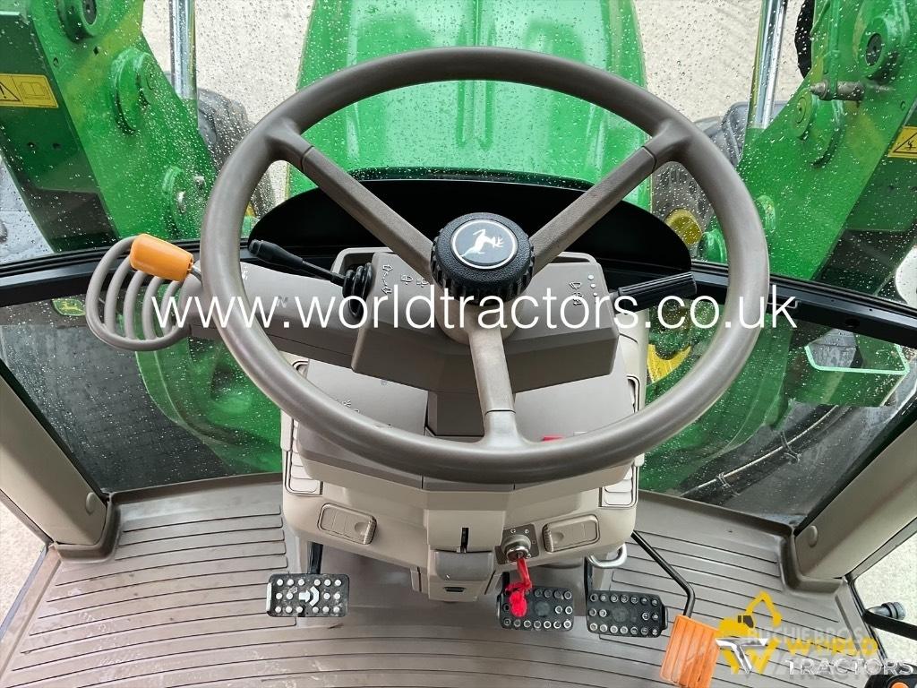 John Deere 6330 Tractoren