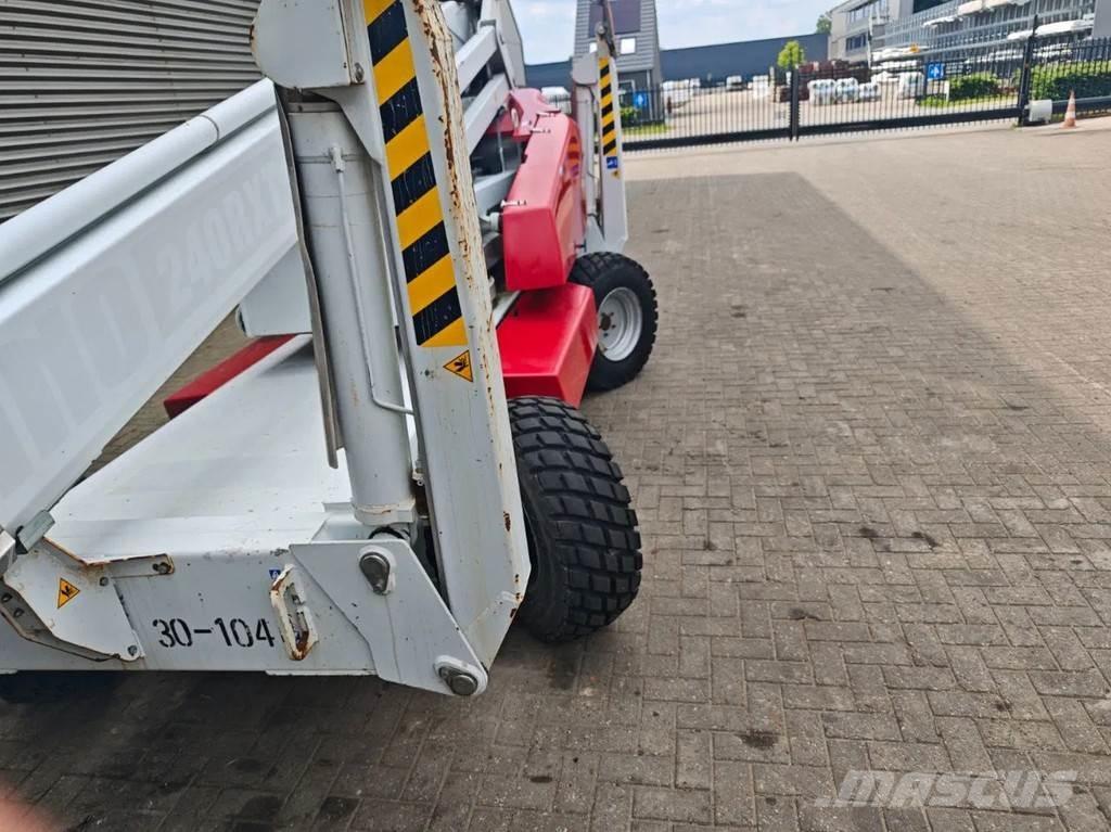 Dino 240 RXT Telescoophoogwerkers