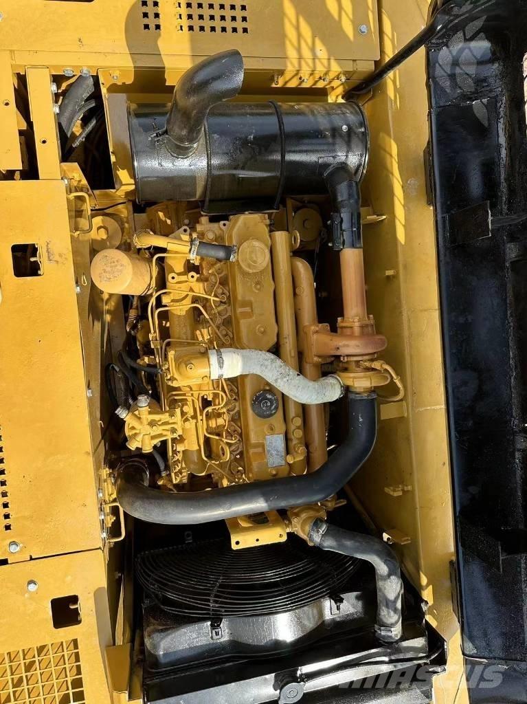 CAT 320 BL Rupsgraafmachines