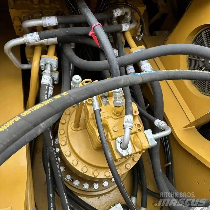 CAT 330 Rupsgraafmachines